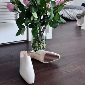 Women’s shoes/mules.  Color:bone, Size:8 new